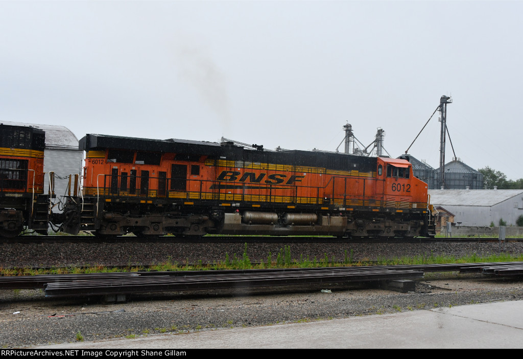 BNSF 6012